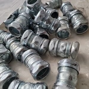 33pcs 3/4" Compression Coupling for EMT Conduit NEW