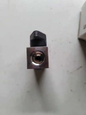 PARKER 4F ROTATING PLUG VALVE NSMP - Image 3