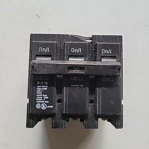 Eaton BR350 3 Pole 50 Amp 240V  Cu/Al Type BR Circuit Breaker *Chipped*
