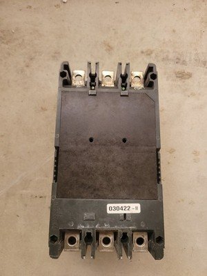 Eaton DK3400W Industrial Circuit Breaker 400A 3-Pole 240VAC - Image 4