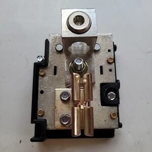 Eaton 70-8063-7 - Fuse Base For 400a Safety Switch