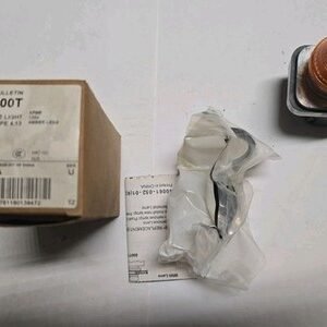 ALLEN BRADLEY 800T-P16A PILOT LIGHT 120V 50/60HZ AMBER SERIES T NIB
