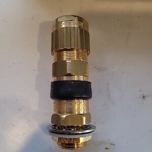 Hawke M32 501/453/Universal Cable Gland Brass, 30 Available