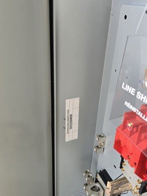Eaton DH325NRK Heavy Duty Fused Safety Switch 400A/240V/N3R ~ Nos - Image 4