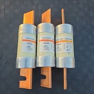 3 Mersen TR250R Tri-Onic RK5 Cartridge Fuse 250A 250V AC,