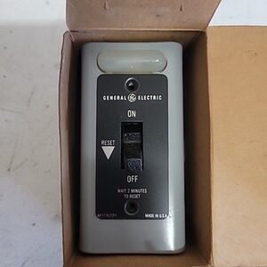 ⚡️General Electric CR101Y11 Manual Starter 1HP, 1-P Toggle Switch 115/230V⚡️