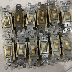 (10 Pack) Leviton Quiet Toggle Switch 3 Way 15 Amp 120 Volt, Ivory