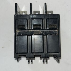I-T-E 100 AMP CIRCUIT BREAKER 240 VAC 3 POLE BOLT ON BQ3B100